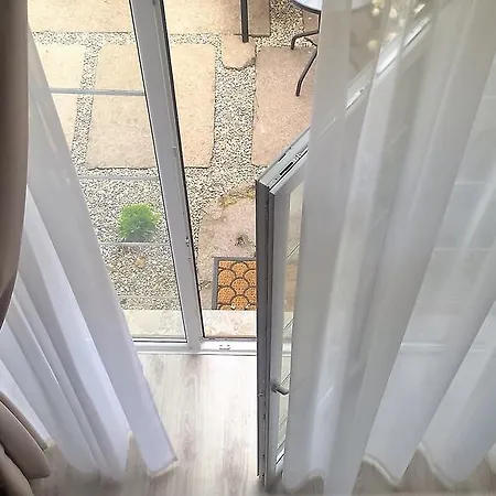 Gawra Apartment
